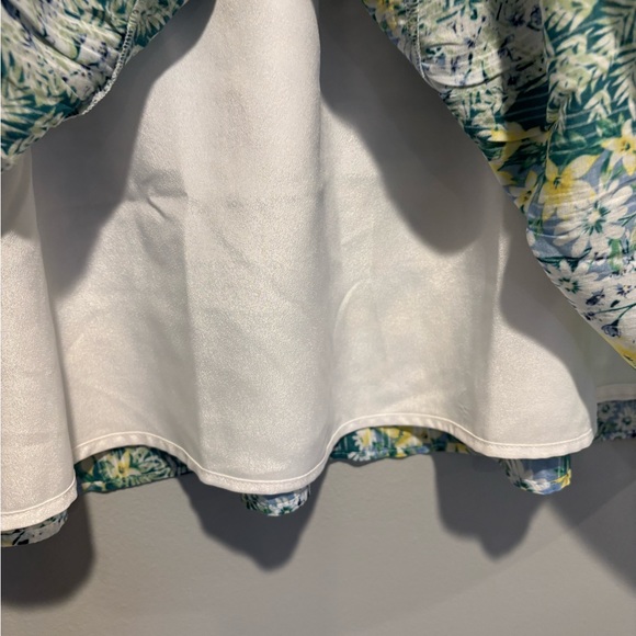 Women's LOFT short skirt - Beautiful Spring Colors - Size Medium NWOT - Picture 6 of 13